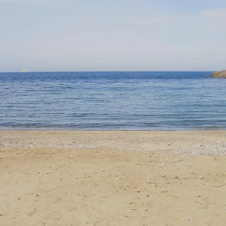 Bungalow Pres Des Criques Collioure